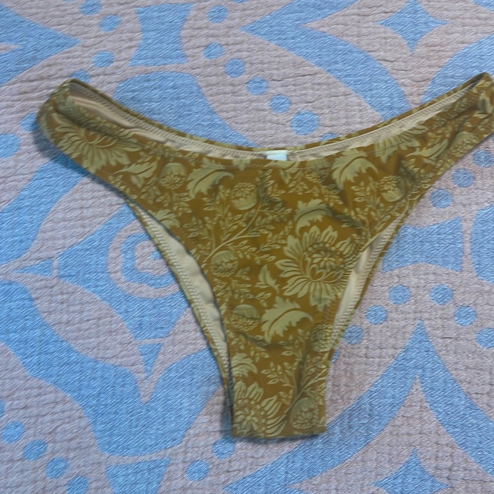 Spell Lioness Bikini Bottoms Size Small